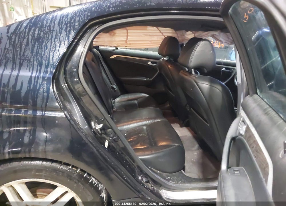 2008 ACURA TL 3.2 VIN: 19UUA66258A014185
