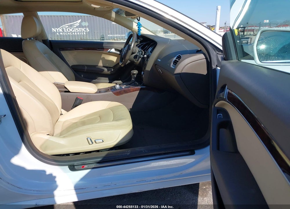 2015 AUDI A5 2.0T PREMIUM VIN: WAUMFAFR6FA007529