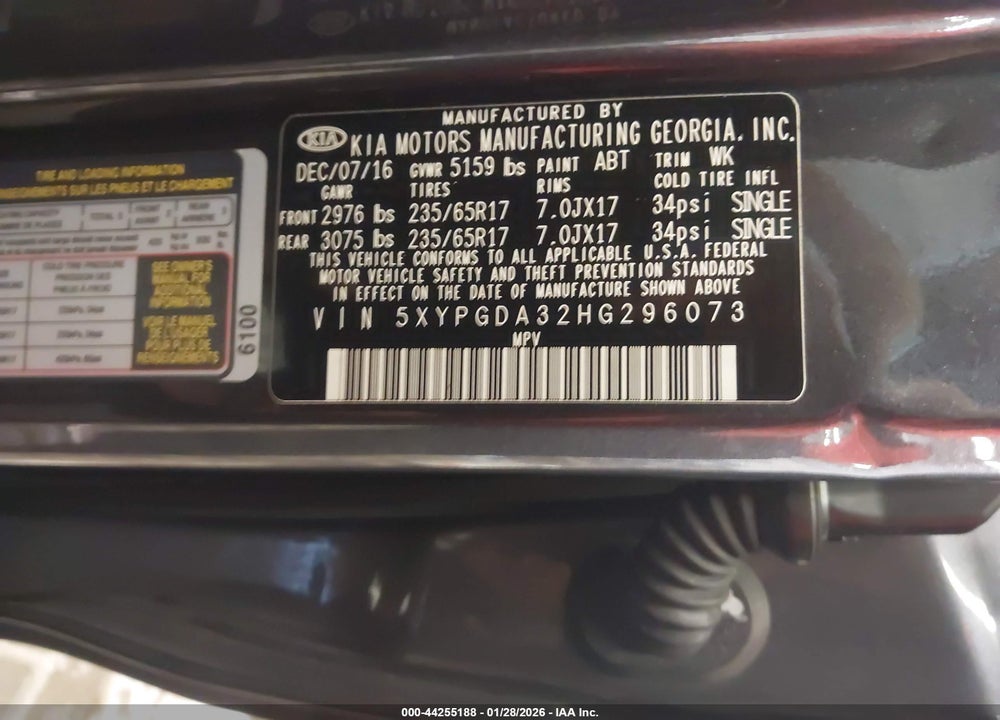 2017 KIA SORENTO 2.4L LX VIN: 5XYPGDA32HG296073