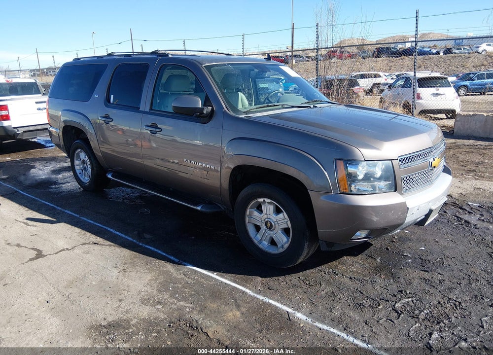 2013 CHEVROLET SUBURBAN 1500 LT VIN: 1GNSKJE73DR314541