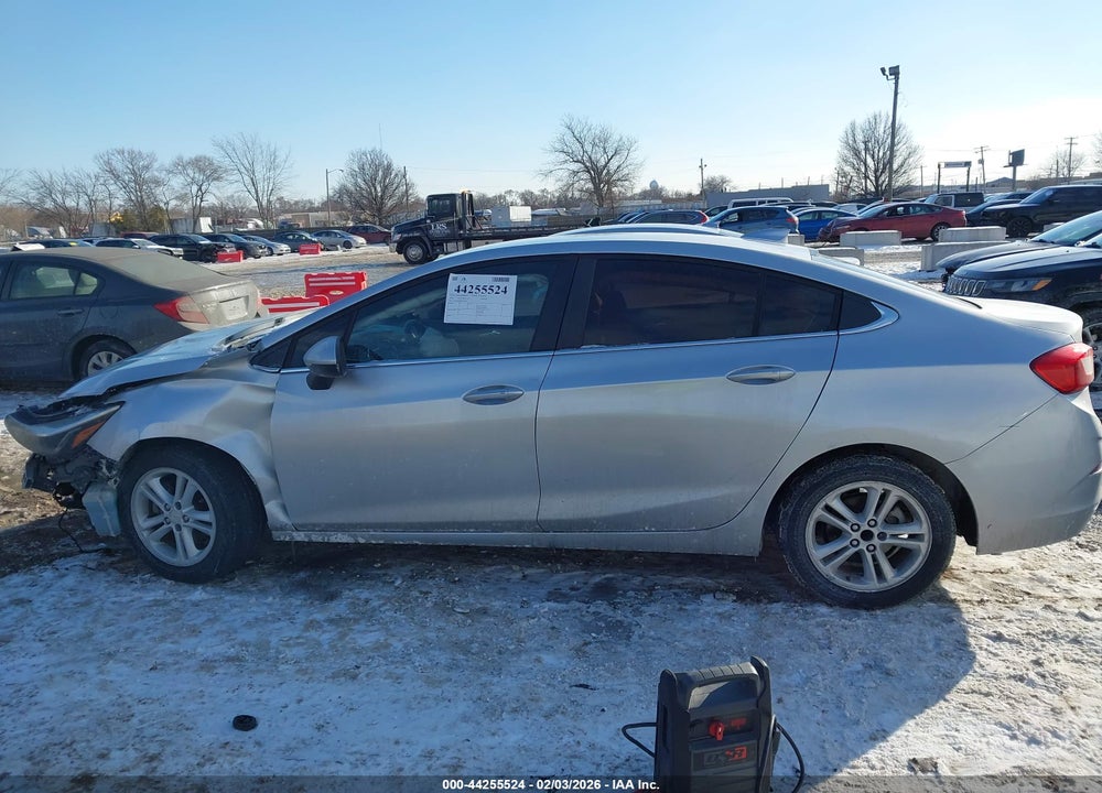 2018 CHEVROLET CRUZE LT AUTO VIN: 1G1BE5SM8J7166873