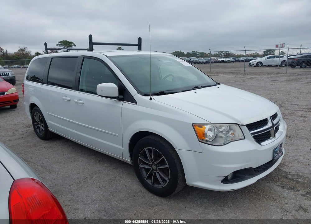 2017 DODGE GRAND CARAVAN SXT VIN: 2C4RDGCG6HR690349