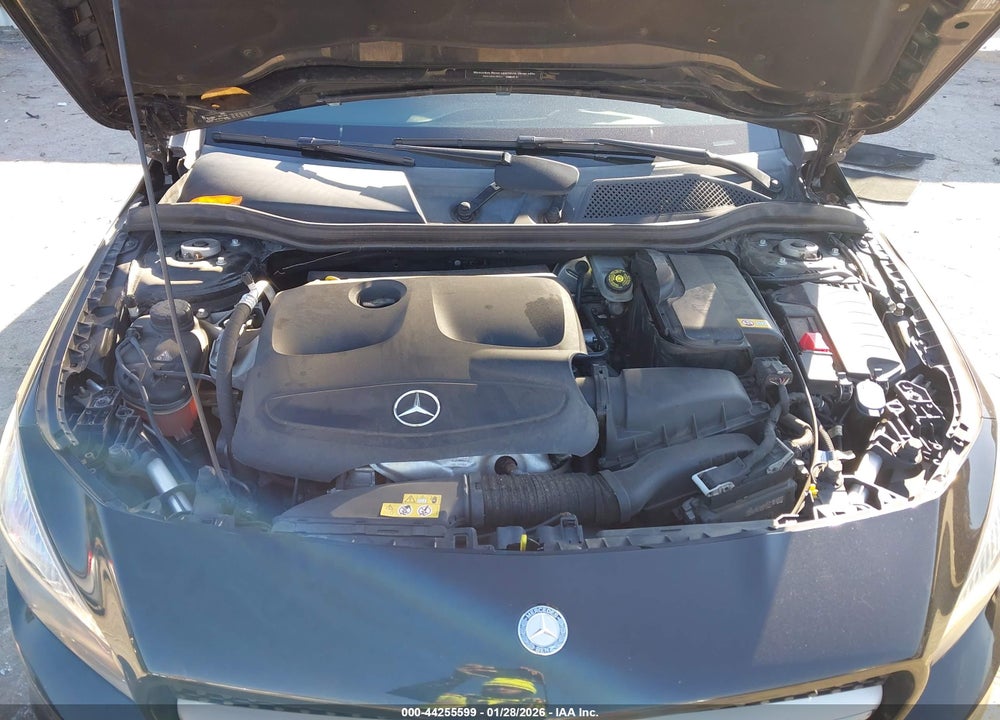 2016 MERCEDES-BENZ CLA 250 VIN: WDDSJ4EB3GN323632