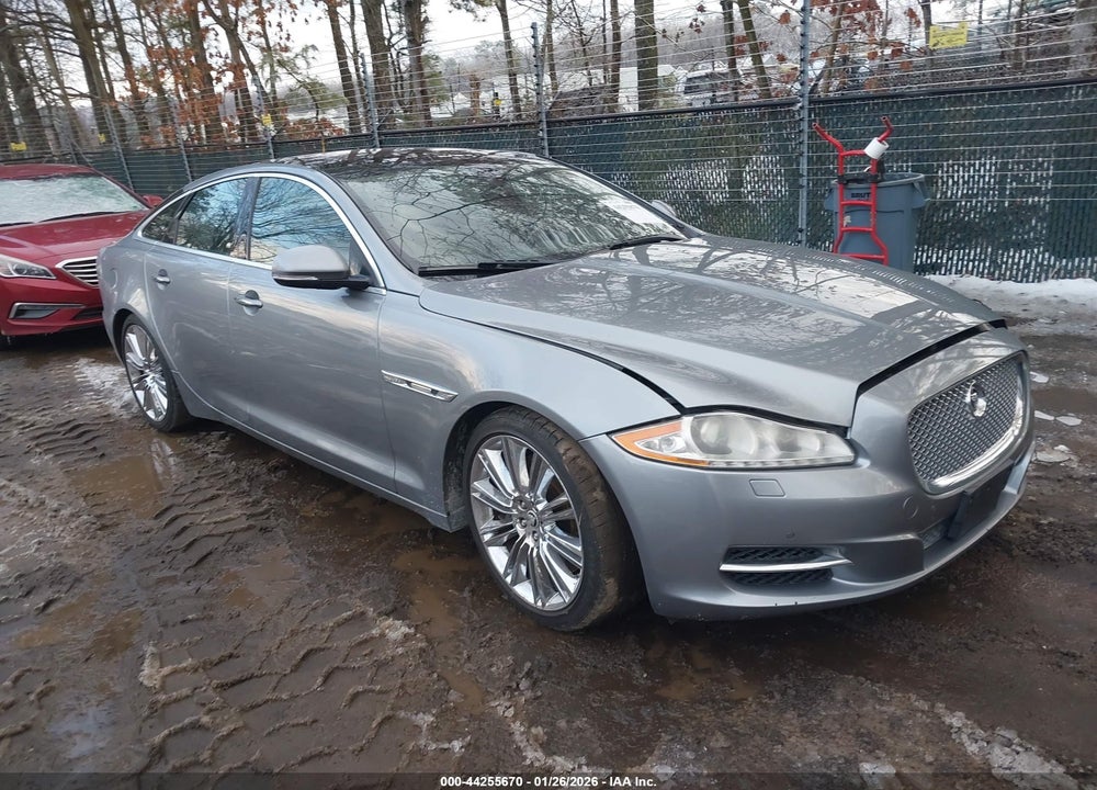 2012 JAGUAR XJ SUPERCHARGED VIN: SAJWA1GE7CMV22282