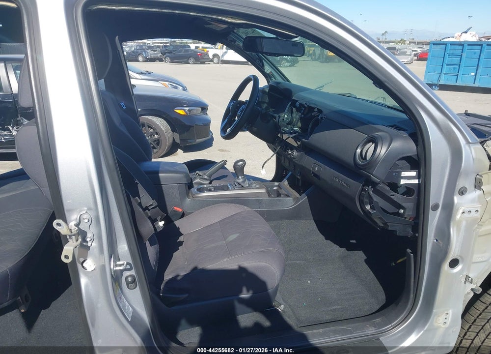 2016 TOYOTA TACOMA TRD SPORT VIN: 5TFCZ5AN4GX002510