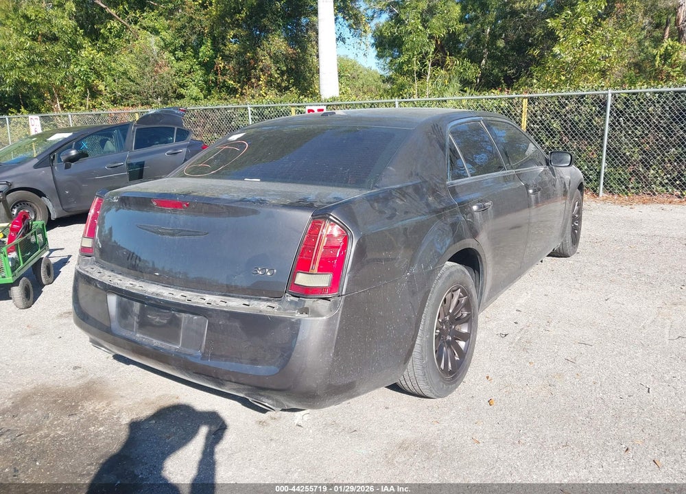 2013 CHRYSLER 300 VIN: 2C3CCAAG8DH731657