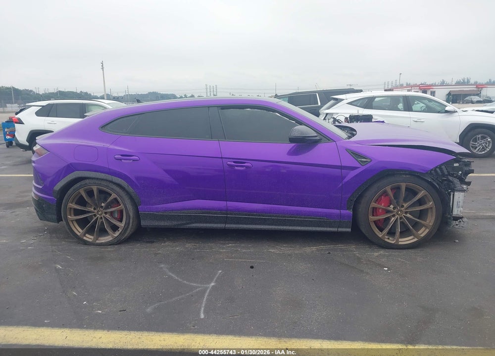 2021 LAMBORGHINI URUS GRAPHITE CAPSULE/PEARL CAPSULE VIN: ZPBUA1ZL8MLA14632