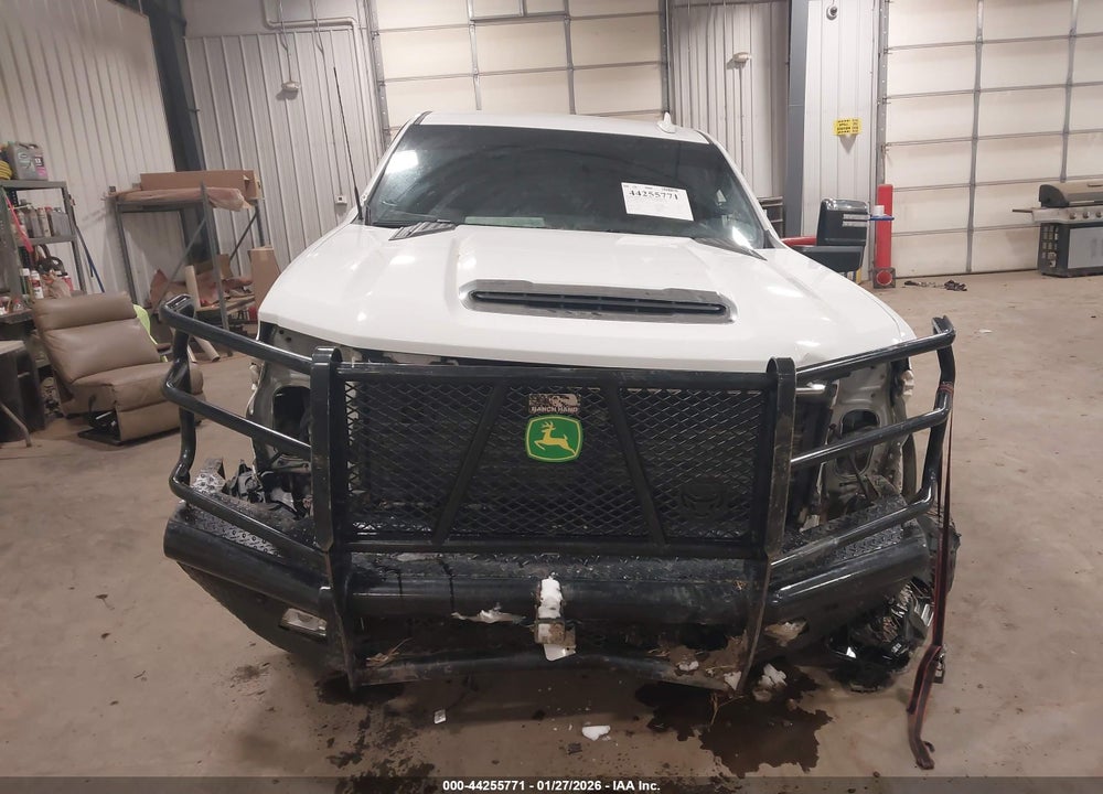 2022 CHEVROLET SILVERADO 2500HD 4WD  STANDARD BED LTZ VIN: 1GC4YPEY3NF163182