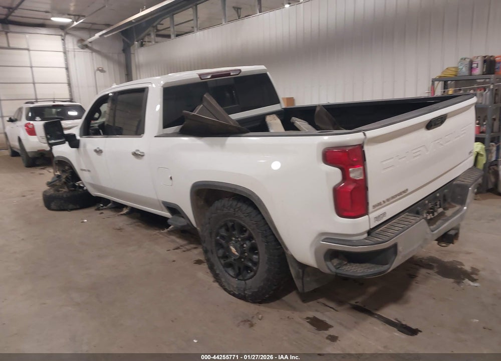 2022 CHEVROLET SILVERADO 2500HD 4WD  STANDARD BED LTZ VIN: 1GC4YPEY3NF163182