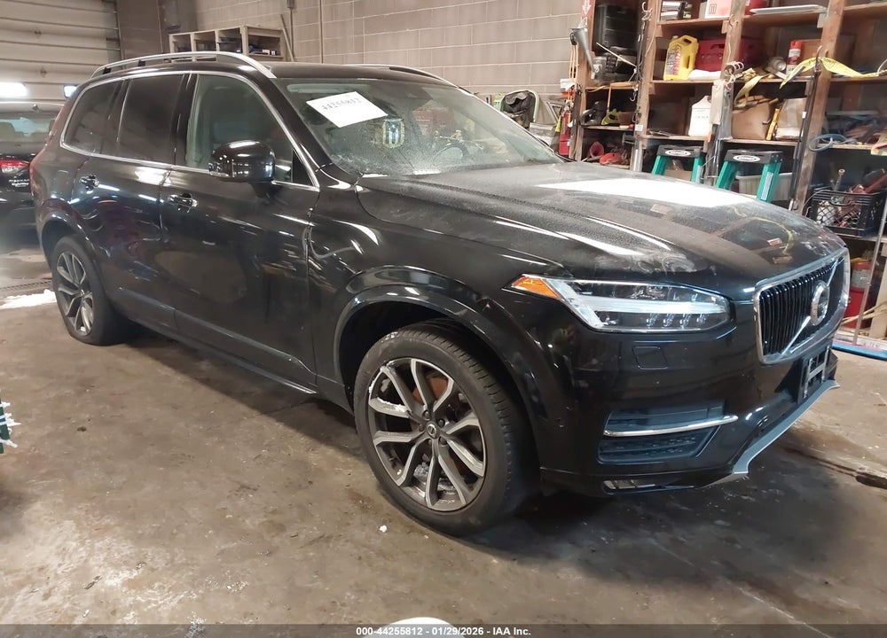 2016 VOLVO XC90 T6 MOMENTUM VIN: YV4A22PK9G1092079