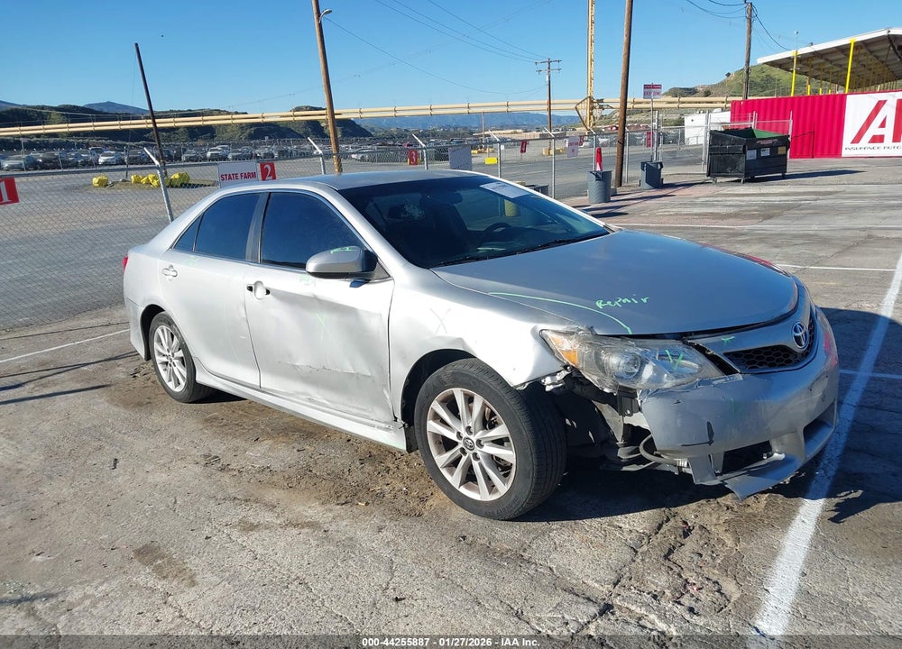 2014 TOYOTA CAMRY SE VIN: 4T1BF1FK3EU735346