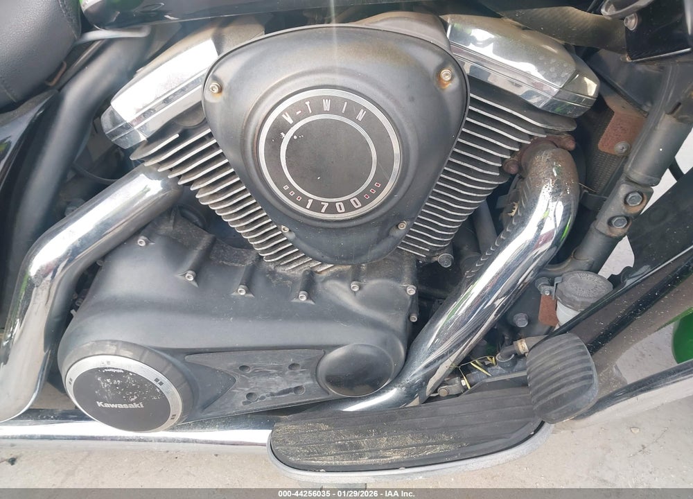 2012 KAWASAKI VN1700 J VIN: JKBVNRJ16CA005999