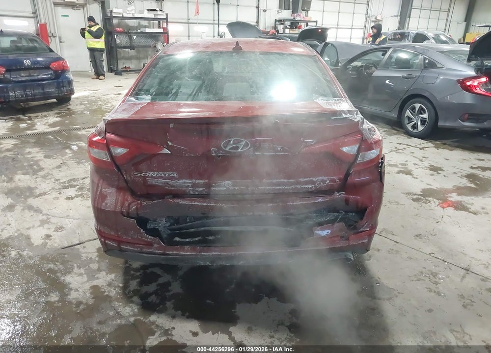 2016 HYUNDAI SONATA VIN: 5NPE24AF4GH400103