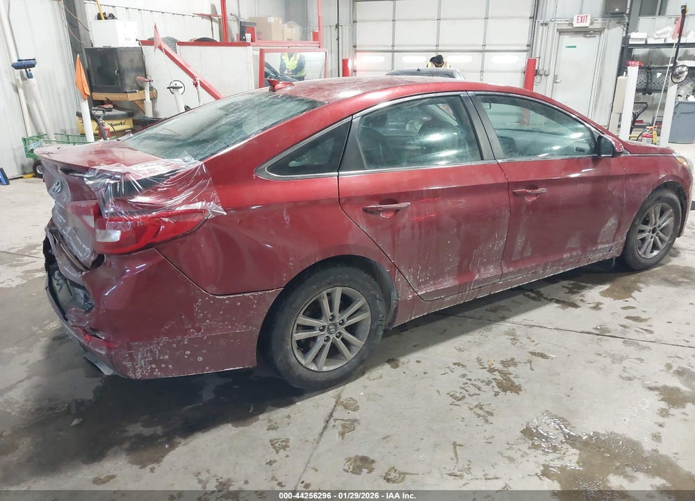 2016 HYUNDAI SONATA VIN: 5NPE24AF4GH400103