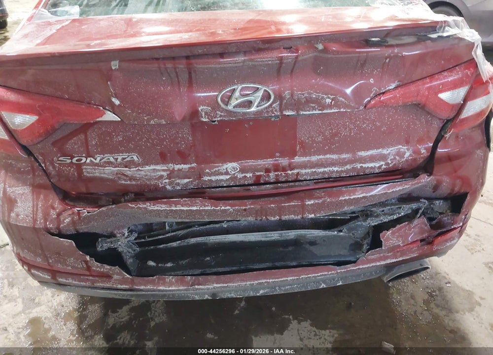 2016 HYUNDAI SONATA VIN: 5NPE24AF4GH400103