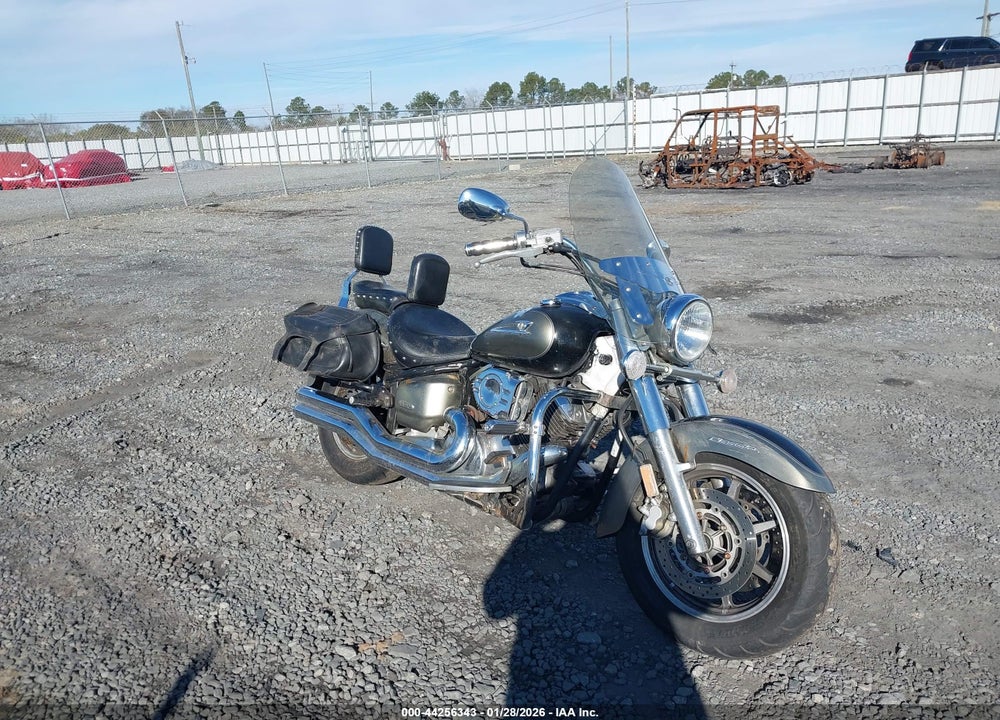 2005 YAMAHA XVS1100 A VIN: JYAVP11E75A064521
