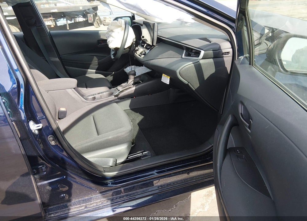 2025 TOYOTA COROLLA LE VIN: 5YFB4MDE8SP357011