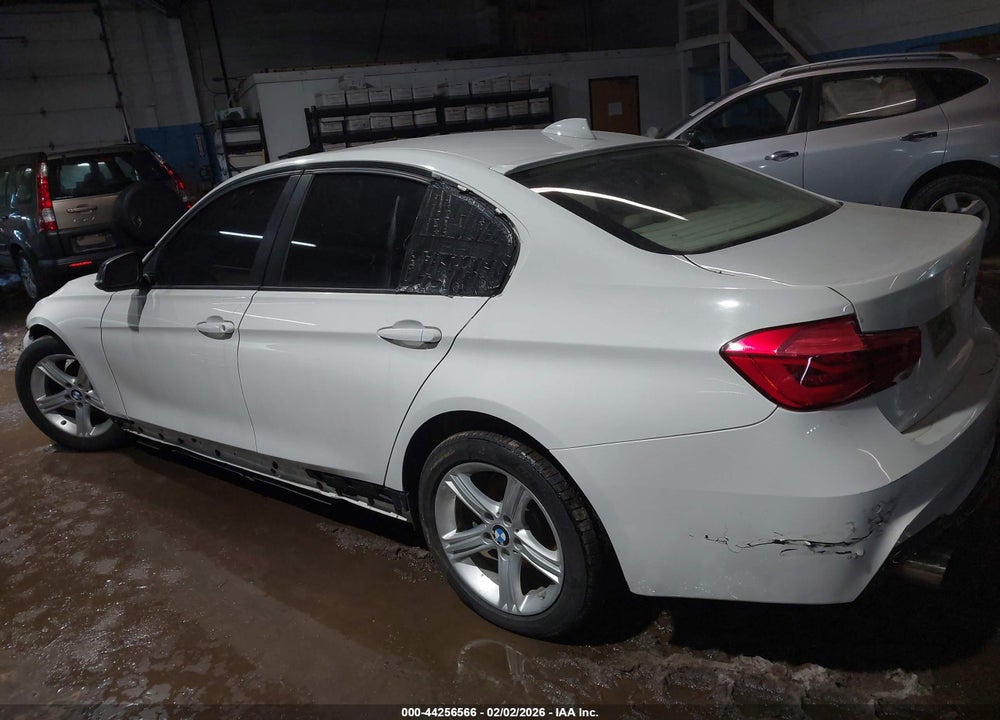 2012 BMW 328I VIN: WBA3A5G55CNP15921
