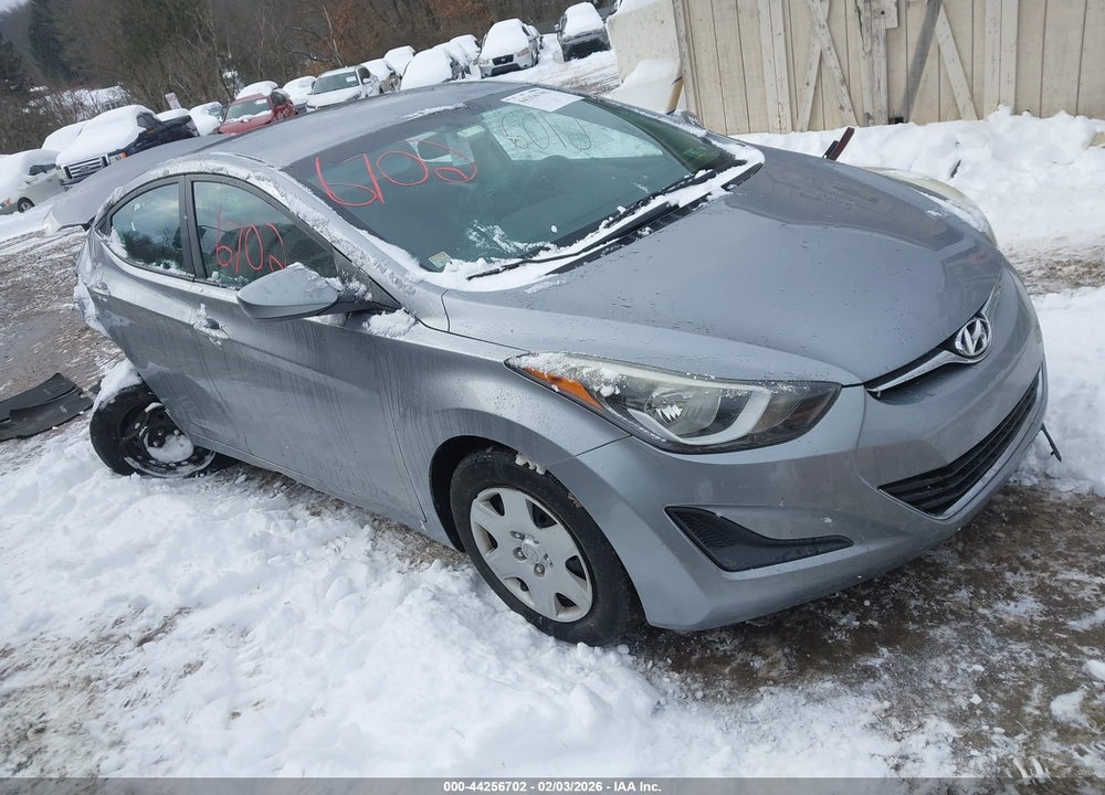 2016 HYUNDAI ELANTRA SE VIN: 5NPDH4AE0GH694472