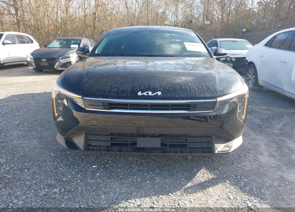 2025 KIA K4 LXS VIN: 3KPFT4DE2SE009842