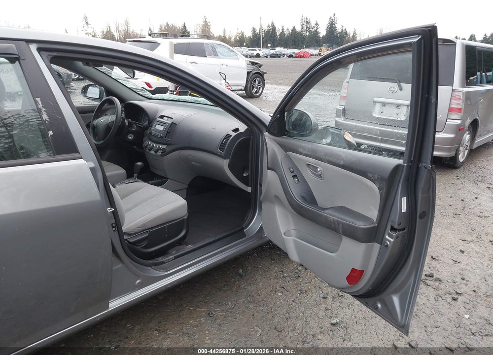 2010 HYUNDAI ELANTRA GLS VIN: KMHDU4ADXAU183234