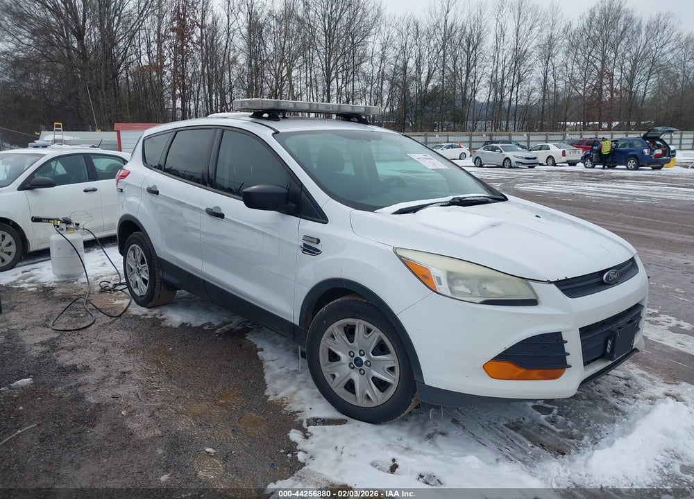 2014 FORD ESCAPE S VIN: 1FMCU0F74EUC17827