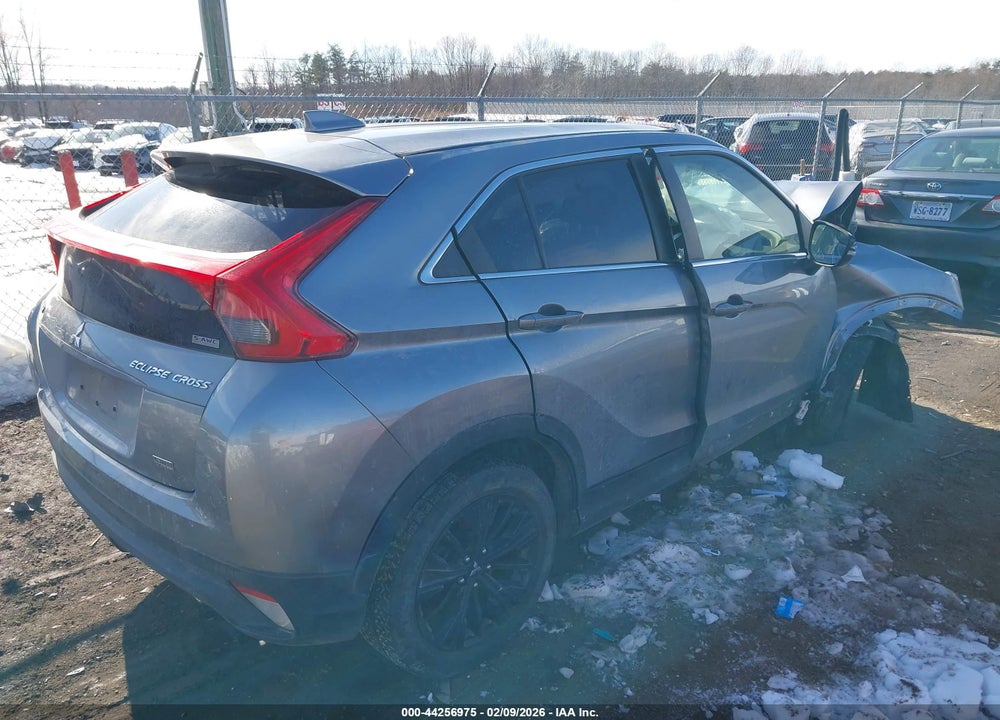 2019 MITSUBISHI ECLIPSE CROSS LE VIN: JA4AT4AA0KZ047421