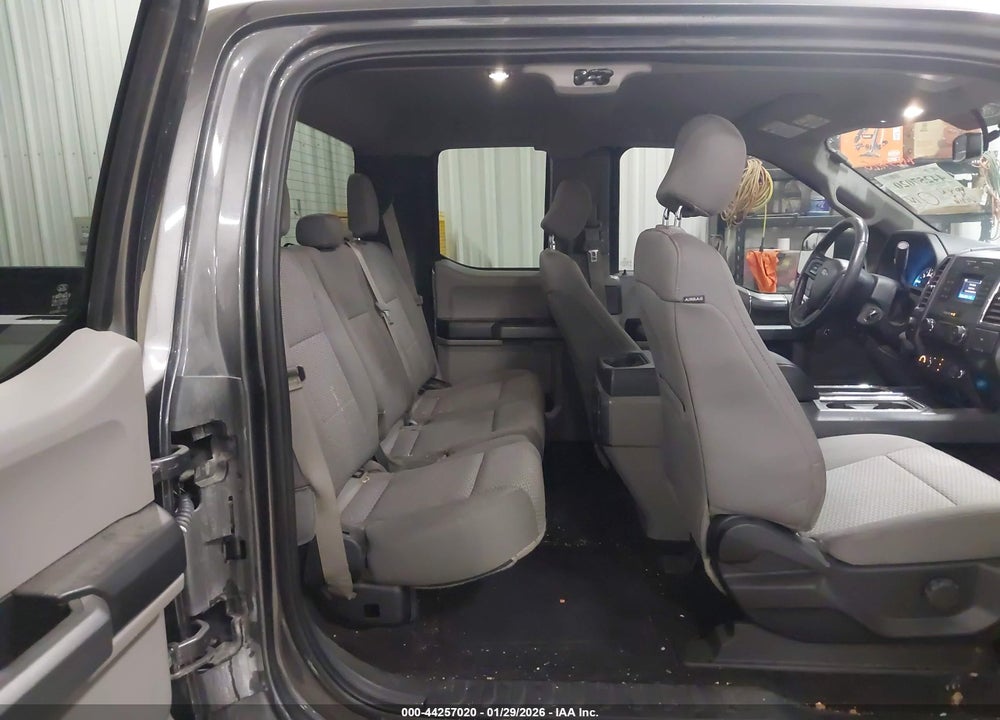 2017 FORD F-150 XLT VIN: 1FTFX1EF2HFA10210