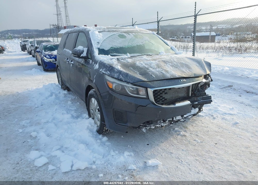 2016 KIA SEDONA LX VIN: KNDMB5C18G6180025