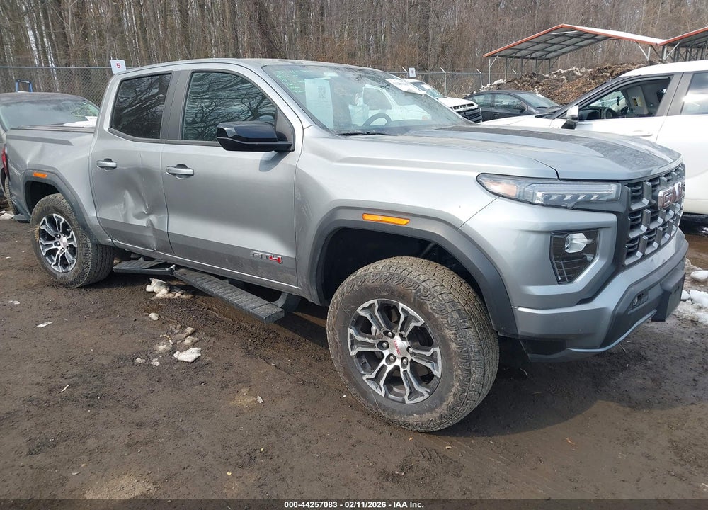 2024 GMC CANYON 4WD AT4 VIN: 1GTP6DEK5R1144102