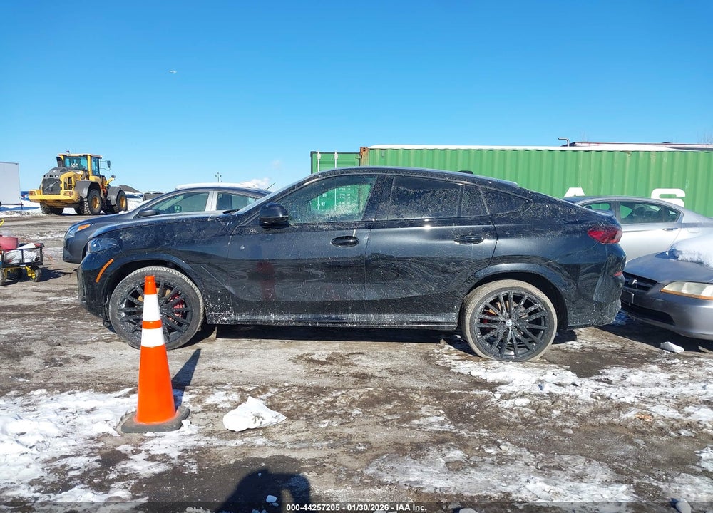 2024 BMW X6 XDRIVE40I VIN: 5UX33EX05R9S35170