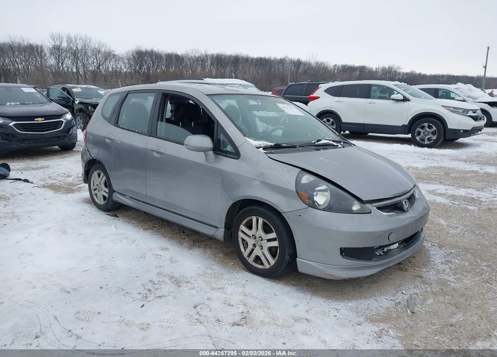 2008 HONDA FIT VIN: JHMGD38658S022815