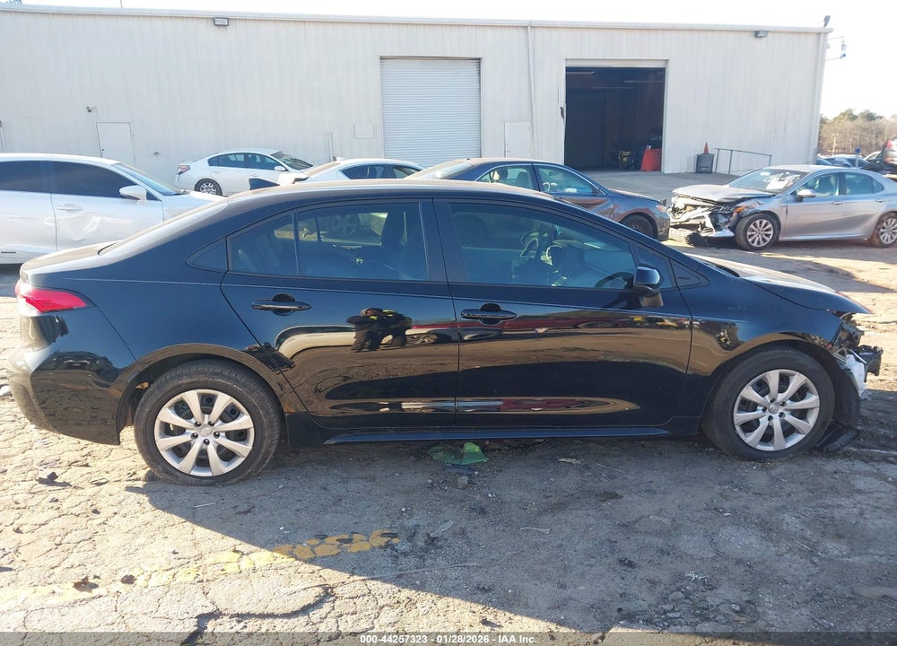 2025 TOYOTA COROLLA LE VIN: 5YFB4MDE2SP295993