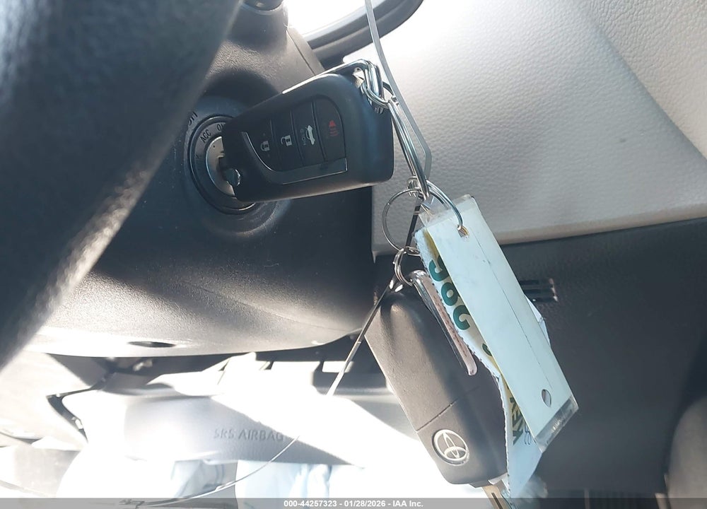 2025 TOYOTA COROLLA LE VIN: 5YFB4MDE2SP295993