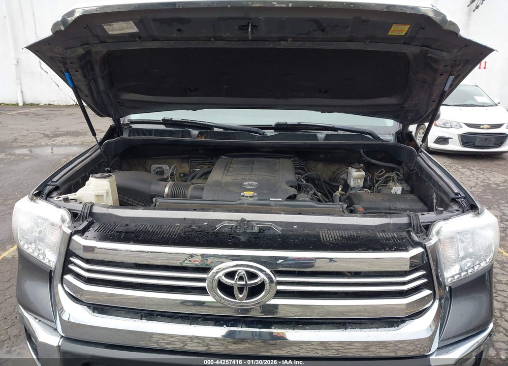 2016 TOYOTA TUNDRA SR5 4.6L V8 VIN: 5TFDM5F14GX068676