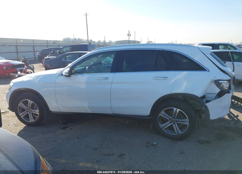 2019 MERCEDES-BENZ GLC 300 VIN: WDC0G4JB2KF609734