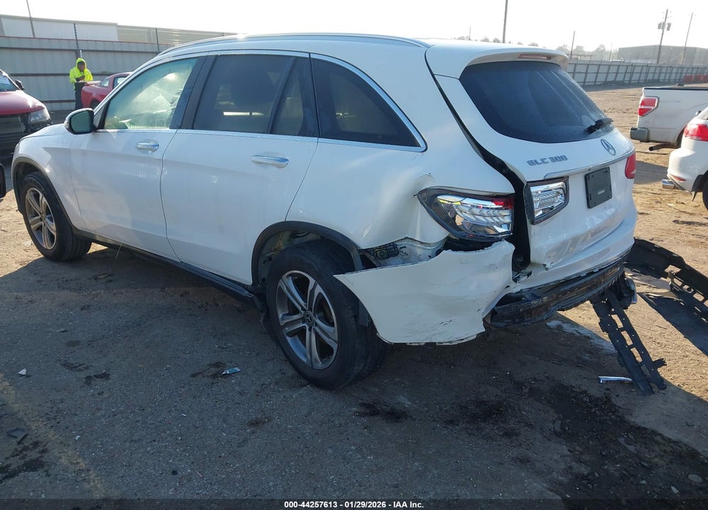 2019 MERCEDES-BENZ GLC 300 VIN: WDC0G4JB2KF609734