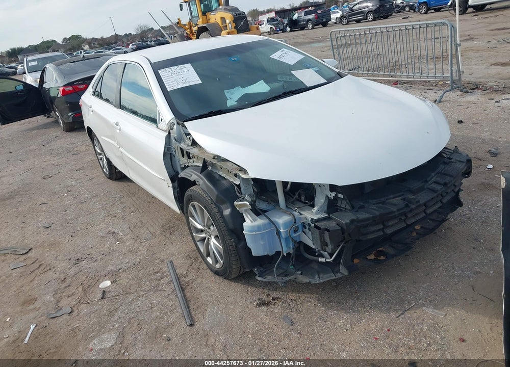 2016 TOYOTA CAMRY XLE VIN: 4T1BF1FK9GU132274