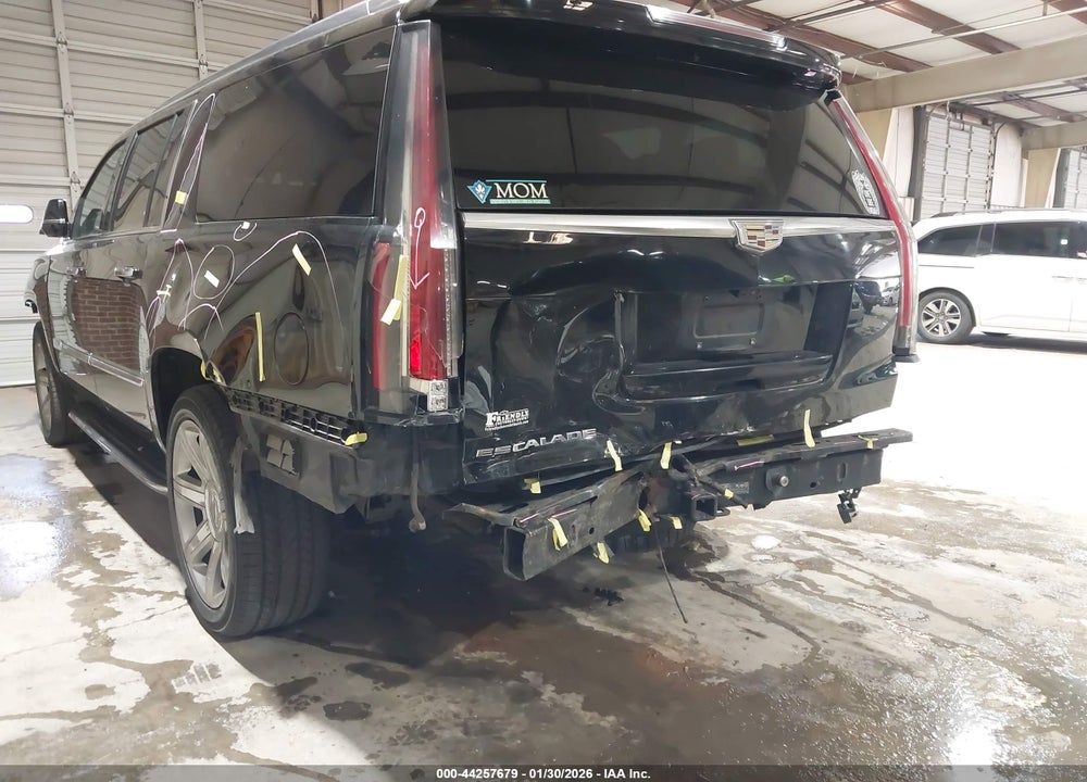 2018 CADILLAC ESCALADE ESV LUXURY VIN: 1GYS4HKJ6JR237150