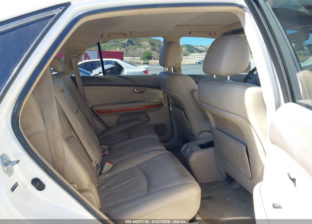 2004 LEXUS RX 330 VIN: JTJGA31U940003206