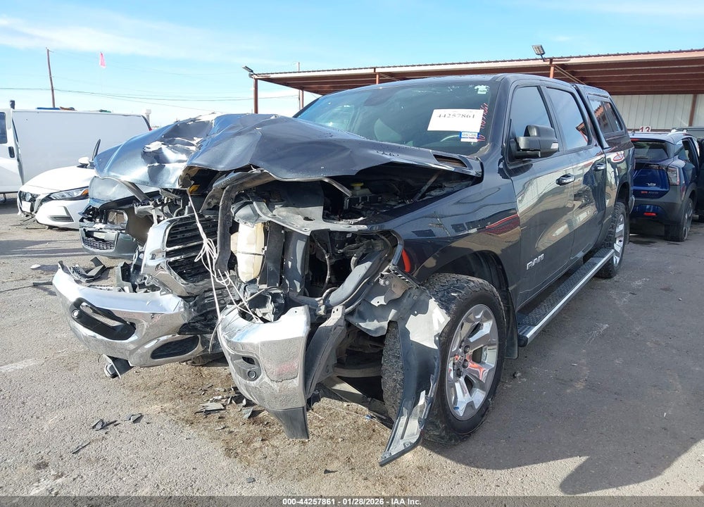 2019 RAM 1500 BIG HORN/LONE STAR  4X4 5'7 BOX VIN: 1C6SRFFT8KN551891
