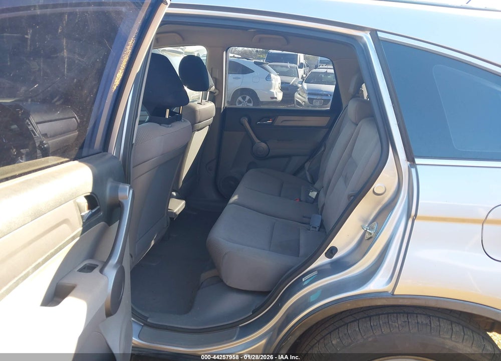 2008 HONDA CR-V LX VIN: JHLRE38358C001599