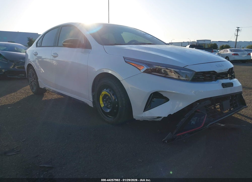 2023 KIA FORTE GT VIN: 3KPF44AC4PE646884