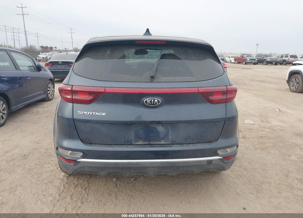 2022 KIA SPORTAGE LX VIN: KNDPM3AC8N7968875