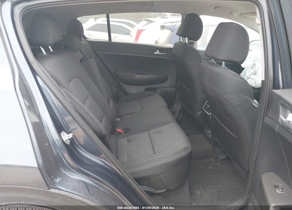 2022 KIA SPORTAGE LX VIN: KNDPM3AC8N7968875