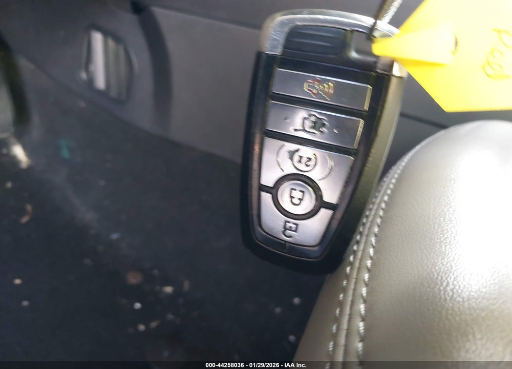 2019 FORD EXPLORER XLT VIN: 1FM5K7D85KGB06801