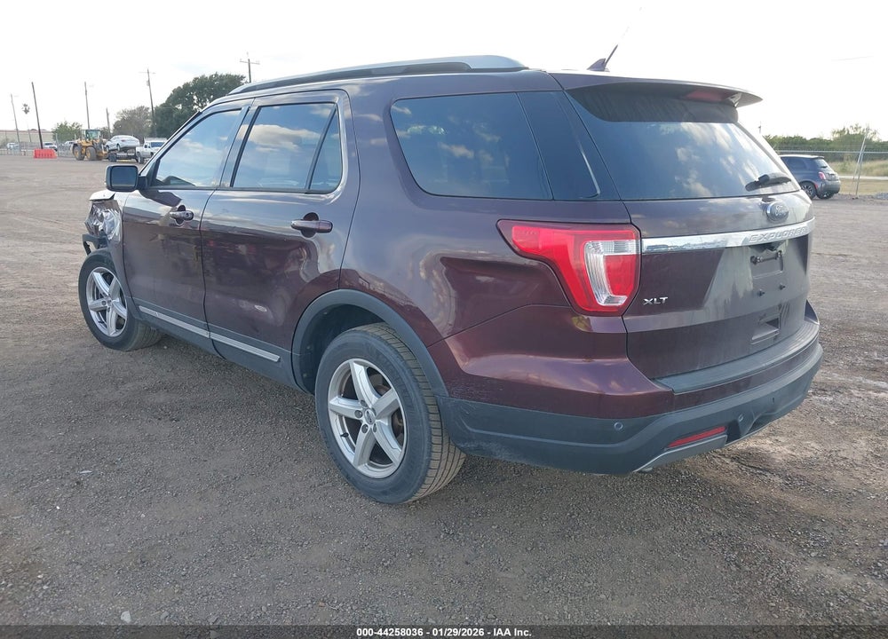 2019 FORD EXPLORER XLT VIN: 1FM5K7D85KGB06801