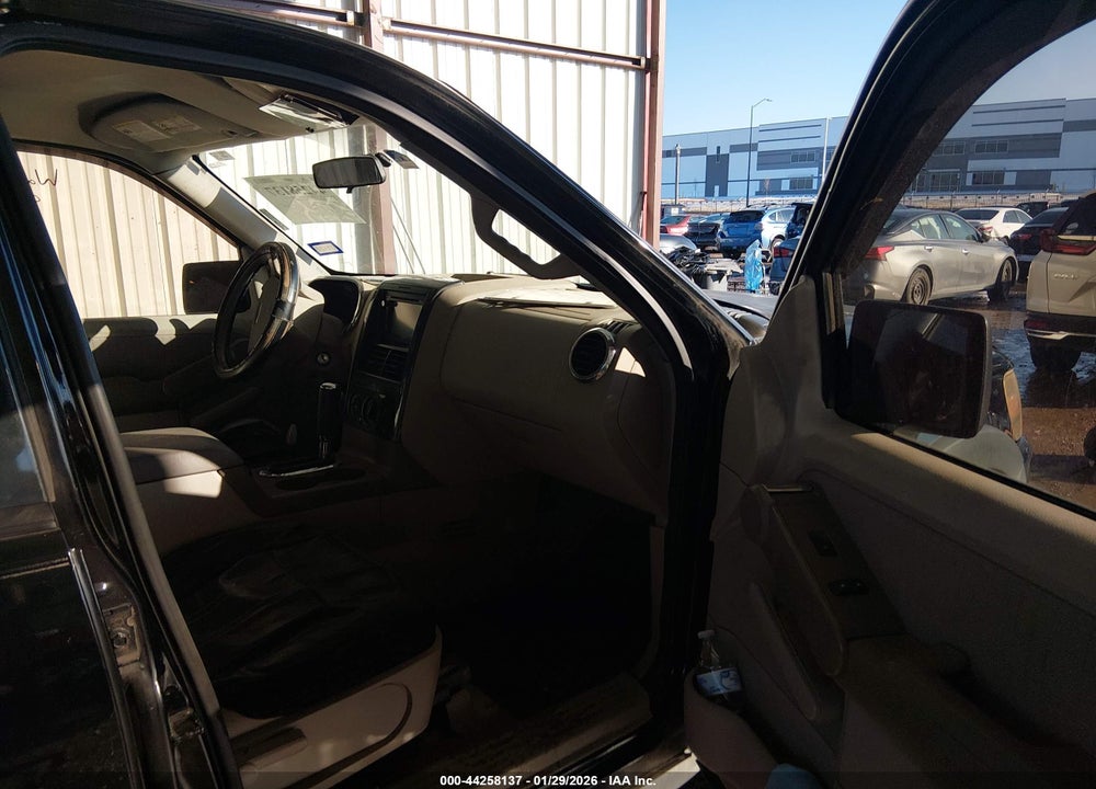 2007 FORD EXPLORER XLT VIN: 1FMEU63E77UB07534