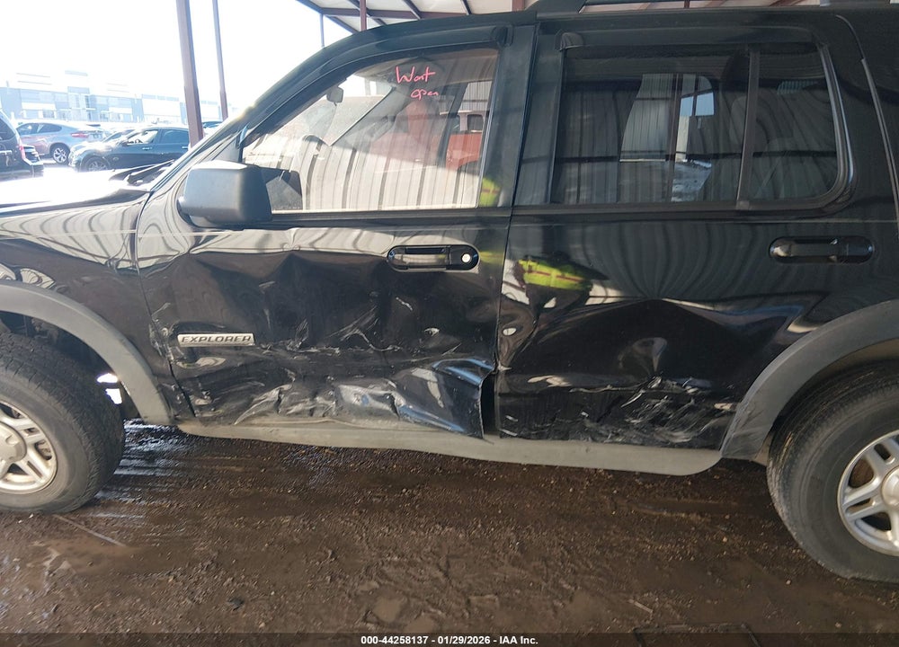2007 FORD EXPLORER XLT VIN: 1FMEU63E77UB07534