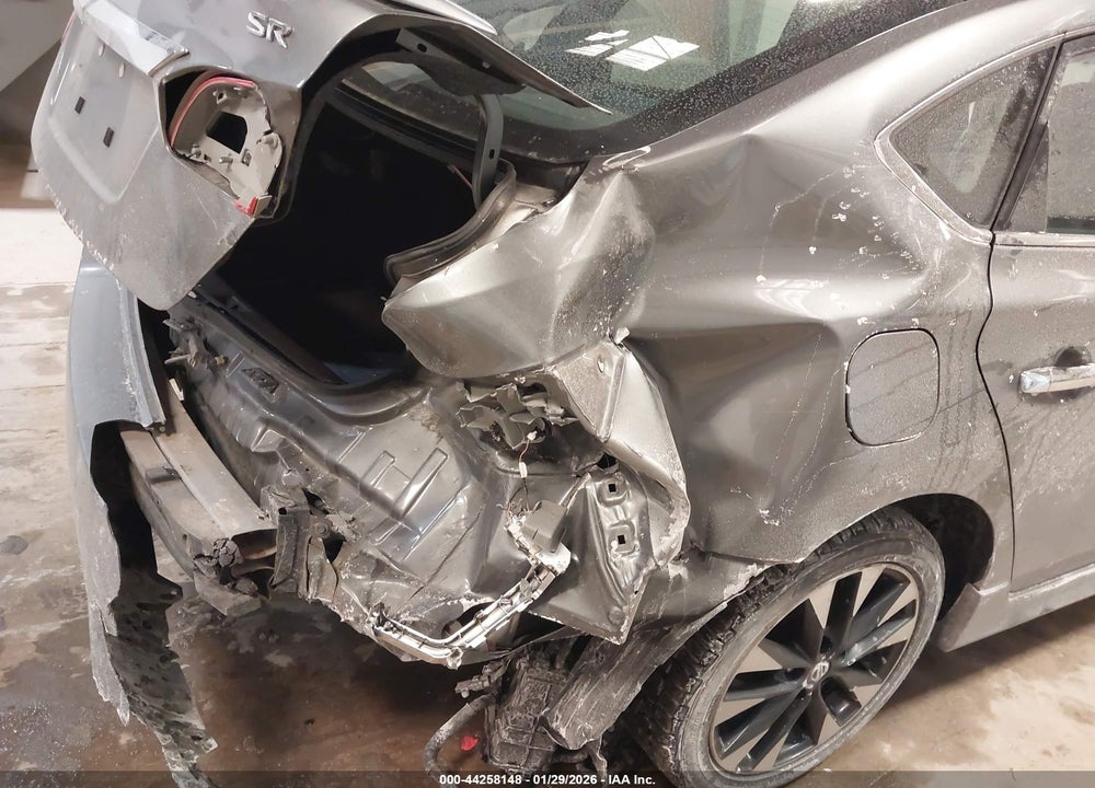 2019 NISSAN SENTRA SR VIN: 3N1AB7AP1KY374521